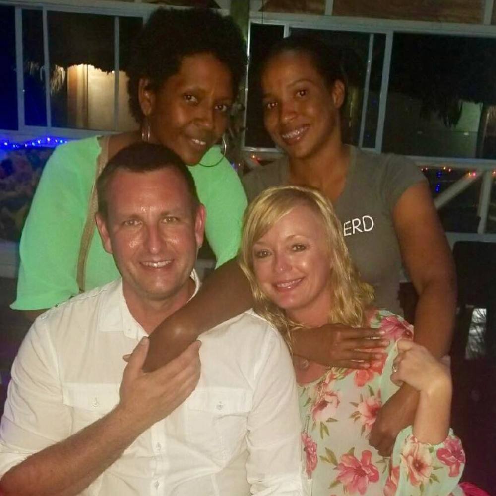 Meet your Posher, Courtney